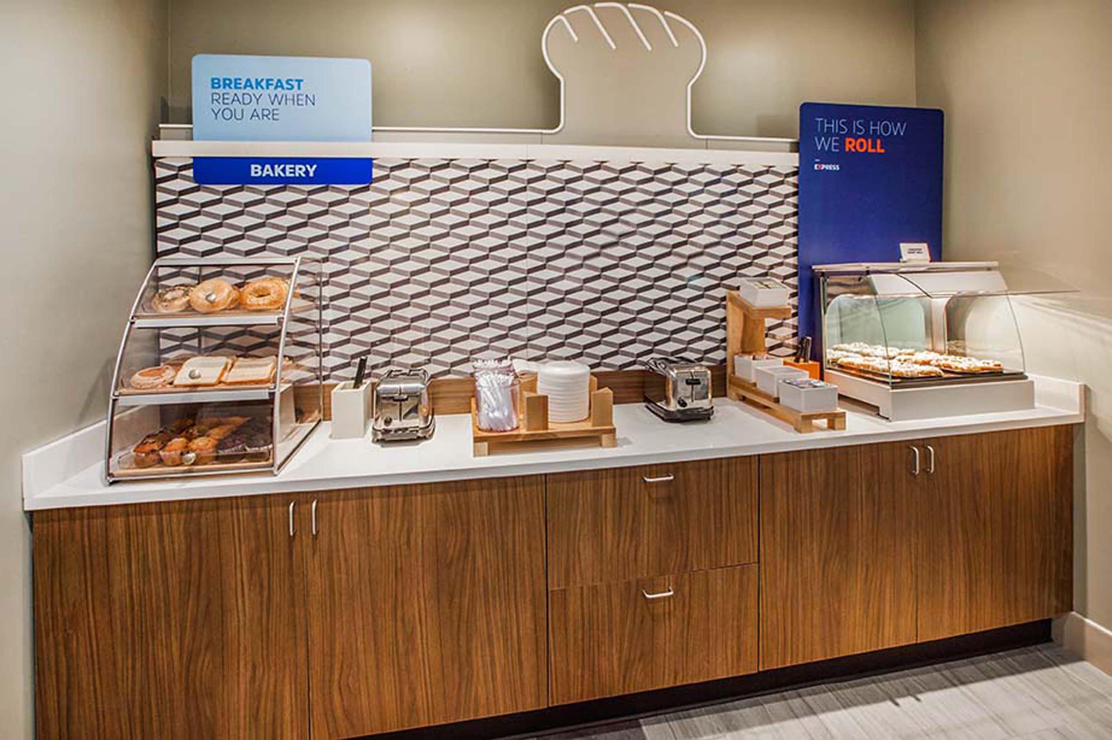 Holiday Inn Express : Eugene - Springfield By Ihg Екстериор снимка